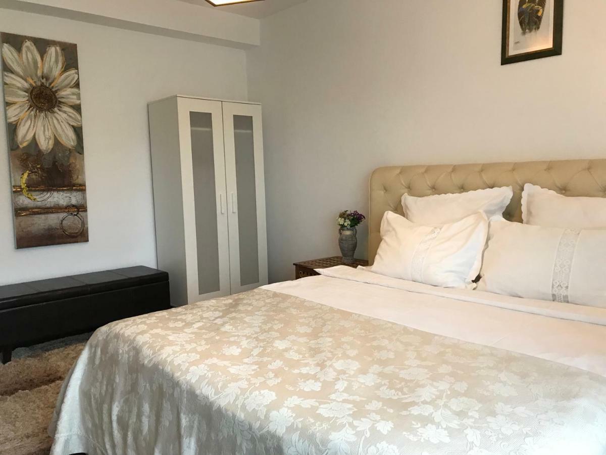 Apartamento Calea Poienii Penthouse Braşov Exterior foto